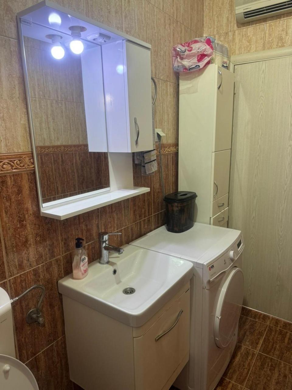 蒂瓦特 阿尼塔旅馆酒店 外观 照片